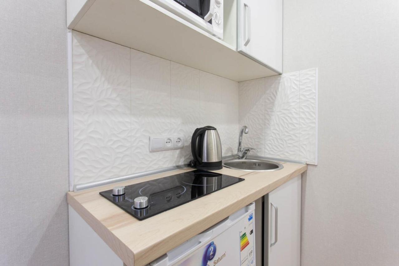 Near Metro Yaroslava Mudroho, Universytet - Mykoly Khvylovoho Str 5-3 Apartment