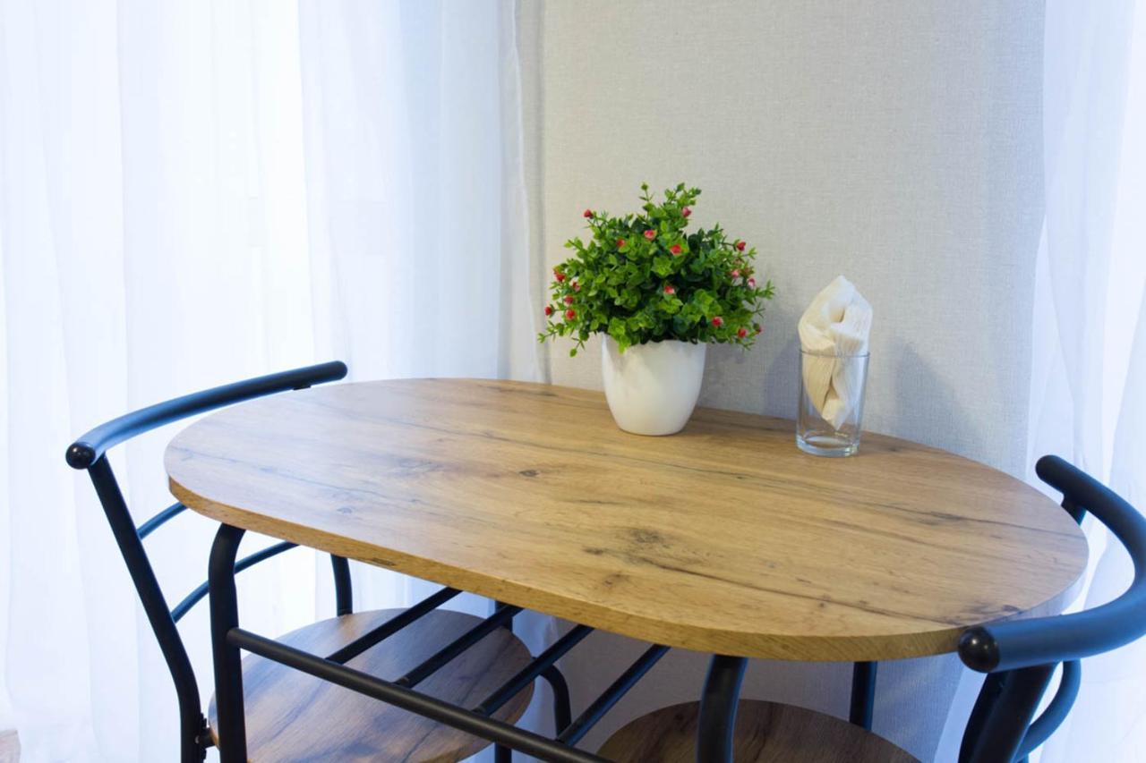 Near Metro Yaroslava Mudroho, Universytet - Mykoly Khvylovoho Str 5-3 * Kharkiv