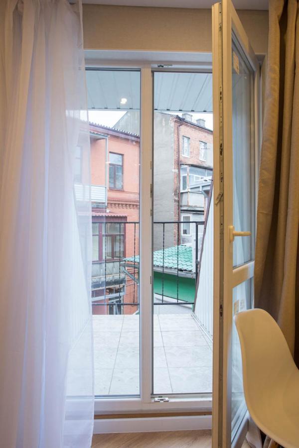 Apartment Near Metro Yaroslava Mudroho, Universytet - Mykoly Khvylovoho Str 5-3